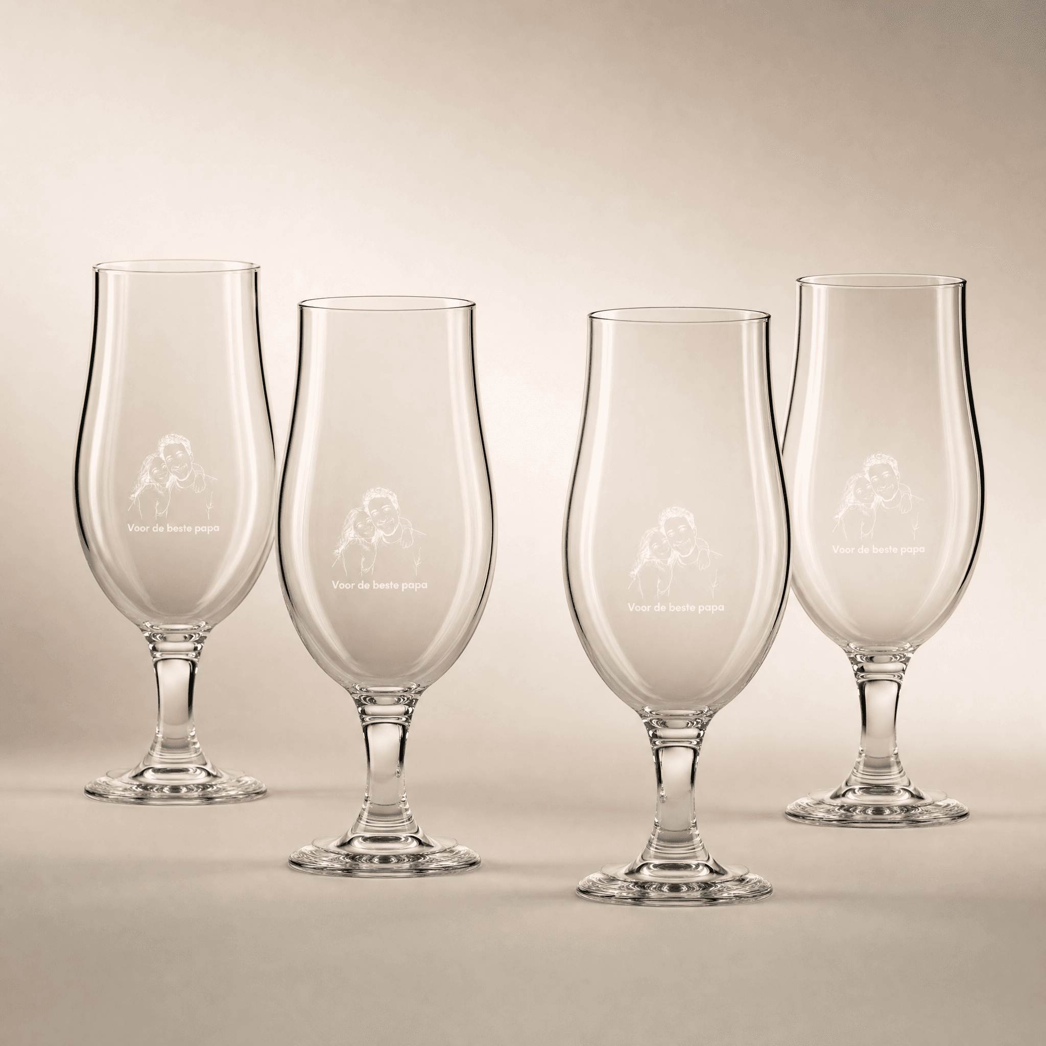 Set of 4 engraved beer glasses